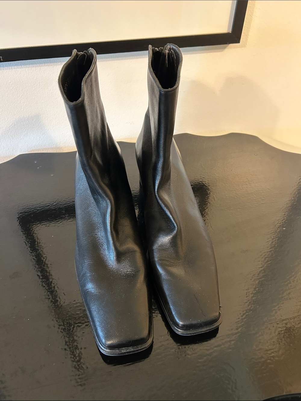 Stuart Wheitzman Sleek Black Square-Toe Ankle Boots Size 11
